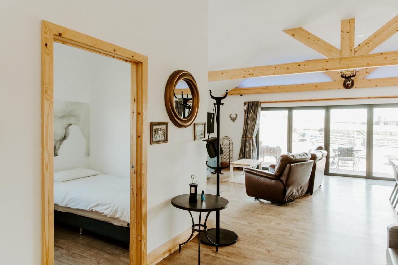 King Richard'S Luxury Lodge - Sleeps Up To 8 ,Dog Friendly ,Near Sherwood Forest At Fairview Farm In Nottingham Set In 88 Acres And Great For Groups,Family Gatherings,Corporate Events Esterno foto