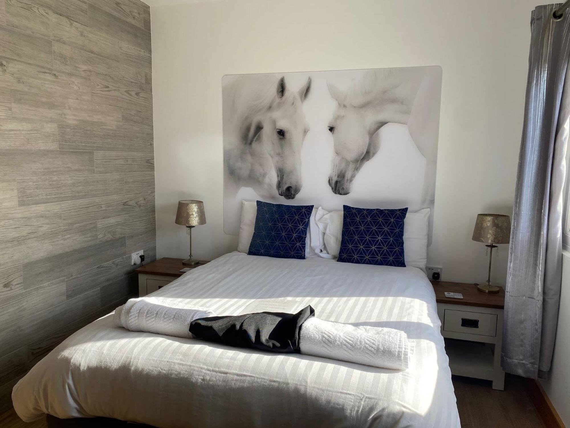 King Richard'S Luxury Lodge - Sleeps Up To 8 ,Dog Friendly ,Near Sherwood Forest At Fairview Farm In Nottingham Set In 88 Acres And Great For Groups,Family Gatherings,Corporate Events Esterno foto